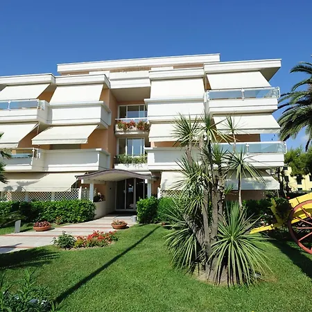 Le Palme Апарт-отель Гроттамаре