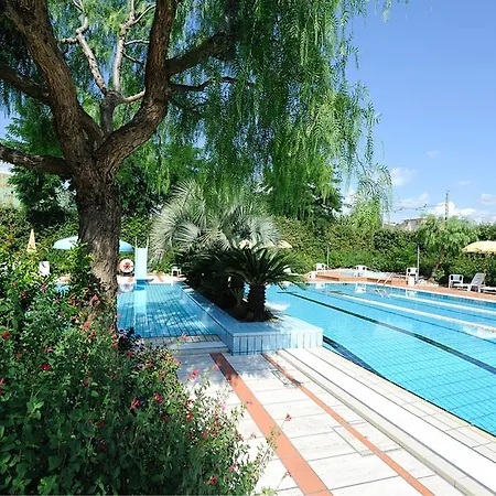 Apartmanhotel Le Palme 3*